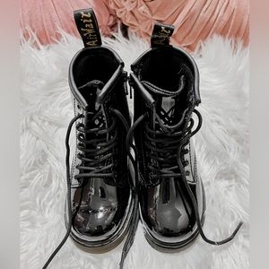 Dr. Martens- Toddler